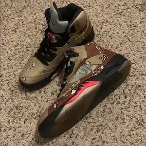 Jordan 5 Retro Supreme Desert Camo